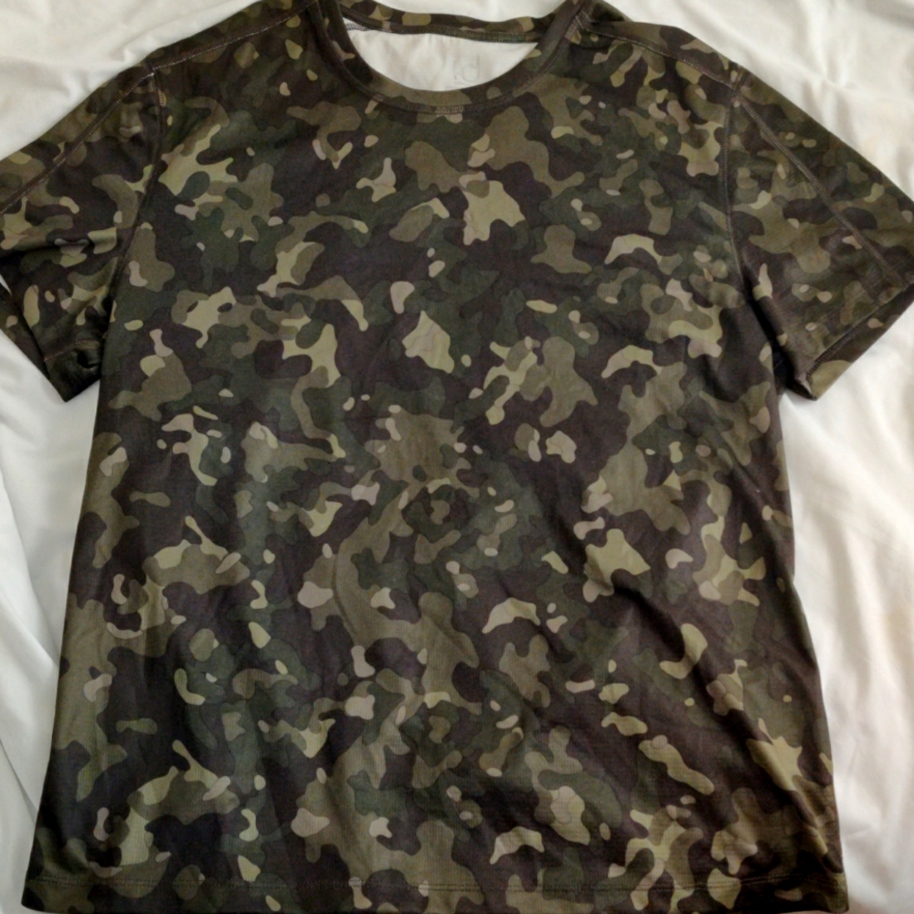 Men's ID Ideology Dark Green Performance Tech RapiDry T-shirt (Size M)